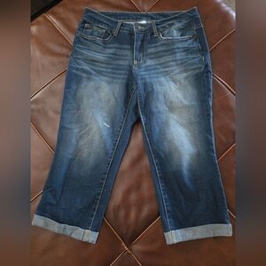 Time And Tru Women’s Denim Capri Jeans Size 12